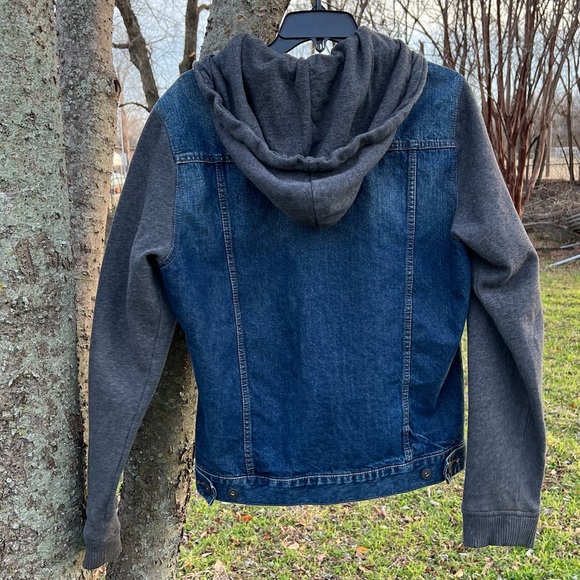 Aeropostale men’s jean jacket with hood - Picture 2 of 5